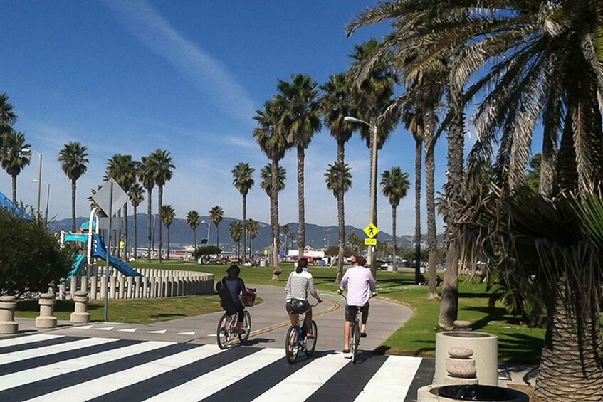 Picture 2 for Activity Santa Monica: Full Day Bike Rental