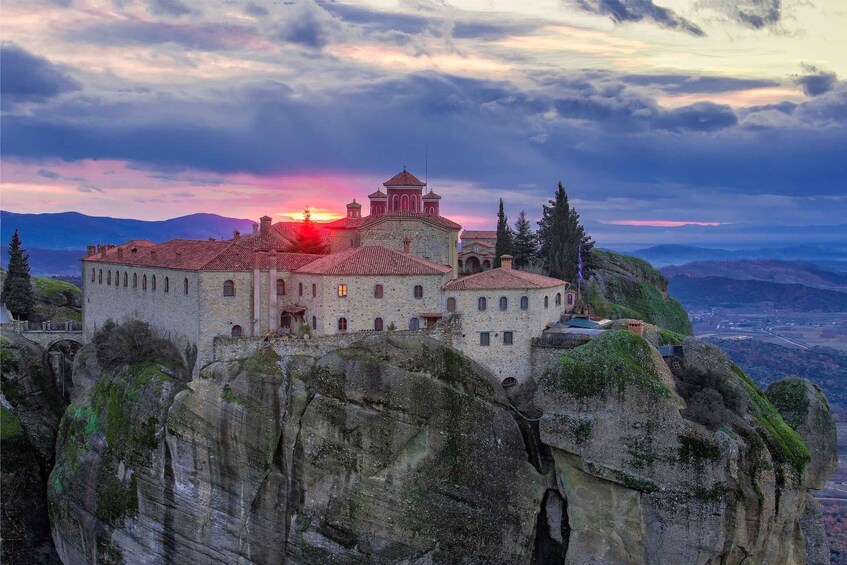 Picture 61 for Activity Athens: Meteora Monasteries & Caves Day Trip & Lunch Option