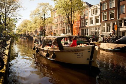 Amsterdam: Open Boat Cruise with Unlimited Drinks Option