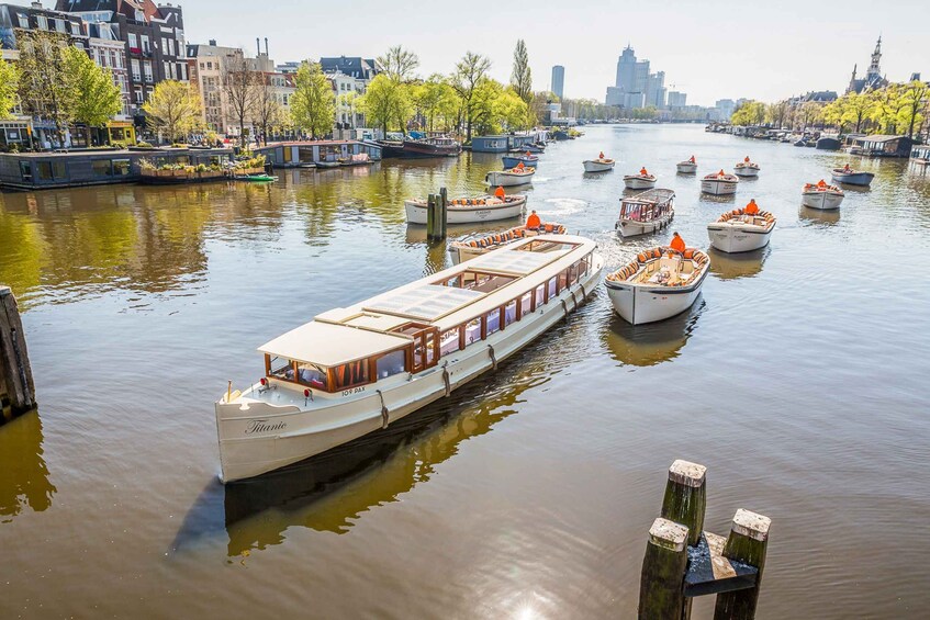 Picture 21 for Activity Amsterdam: Open Boat Cruise with Unlimited Drinks Option