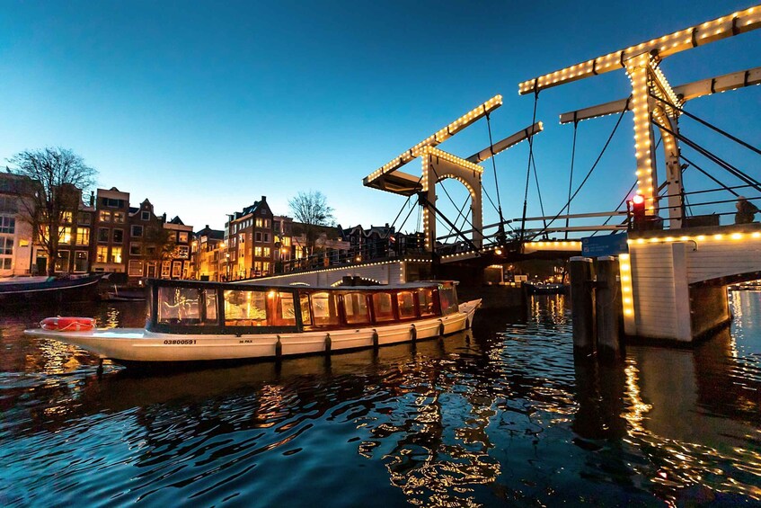 Picture 13 for Activity Amsterdam: Open Boat Cruise with Unlimited Drinks Option