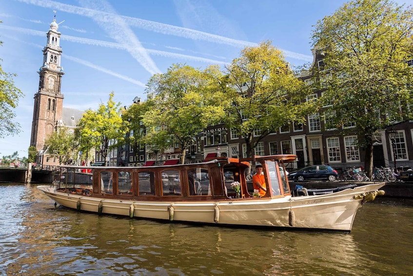 Amsterdam: Open Boat Cruise option Unlimited Drinks & Bite
