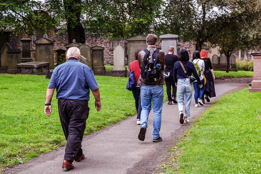 Picture 4 for Activity Edinburgh: Haunted Underground Vaults and Graveyard Tour