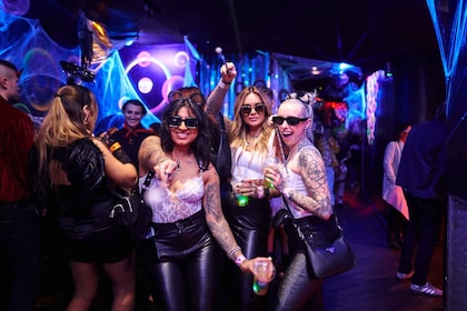 London: Bar and Club Crawl to 5 Central London Venues