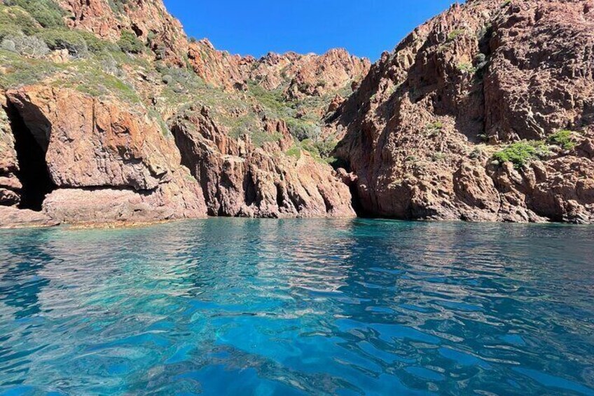 Sea walk in the Scandola Reserve and Calanques de Piana