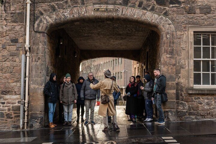Edinburgh Historical Gems Tour & A Taste of Scottish Fudge