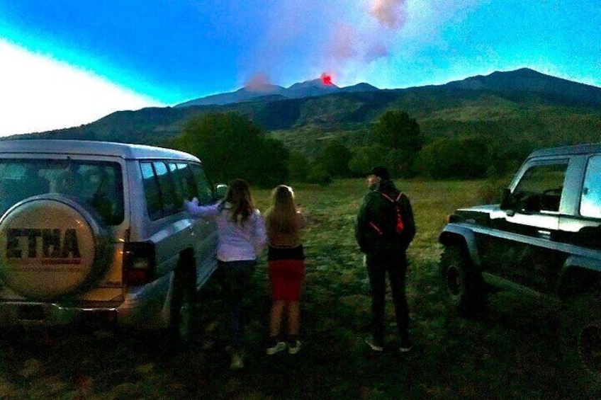 Private Guided Day in Jeep to Discover Etna