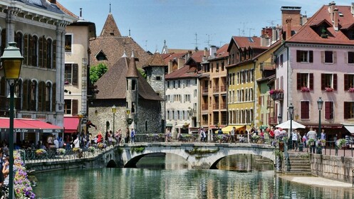 Visite de la ville de Genève, croisière en bateau et journée à Annecy