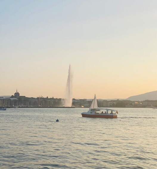 Geneva City Tour, Boat Cruise and Annecy Full-Day