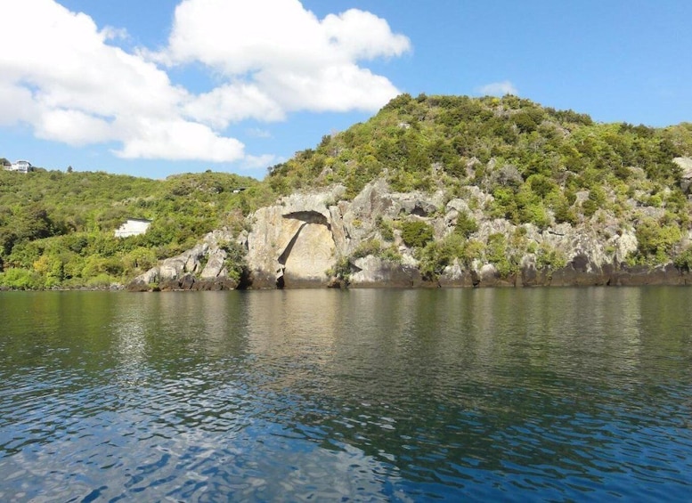Picture 6 for Activity Lake Taupo: Maori Rock Carvings 1.5-Hour Scenic Cruise