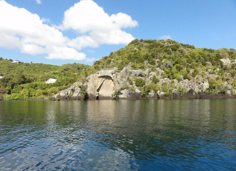 Picture 6 for Activity Lake Taupo: Maori Rock Carvings 10.30 AM 1.5-Hour Cruise