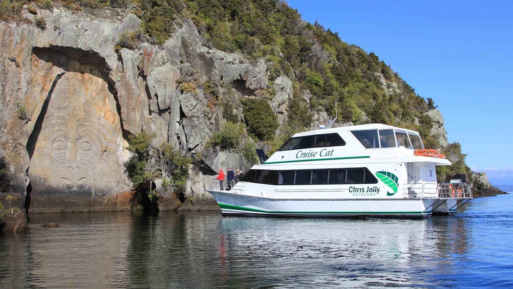 Picture 4 for Activity Lake Taupo: Maori Rock Carvings 10.30 AM 1.5-Hour Cruise