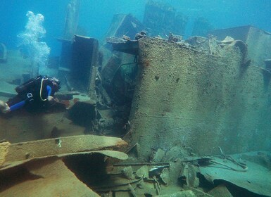 Crète du Sud : Byron Shipwreck Dive avec un instructeur