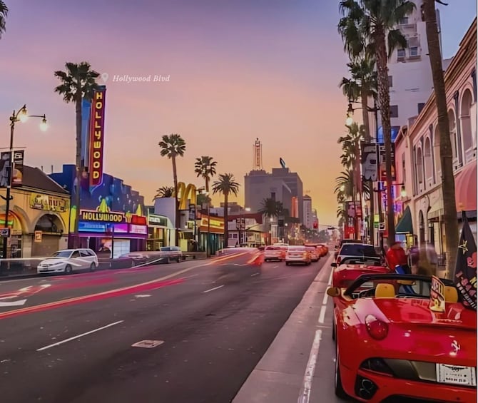 Hollywood Night Tour with Griffith Observatory