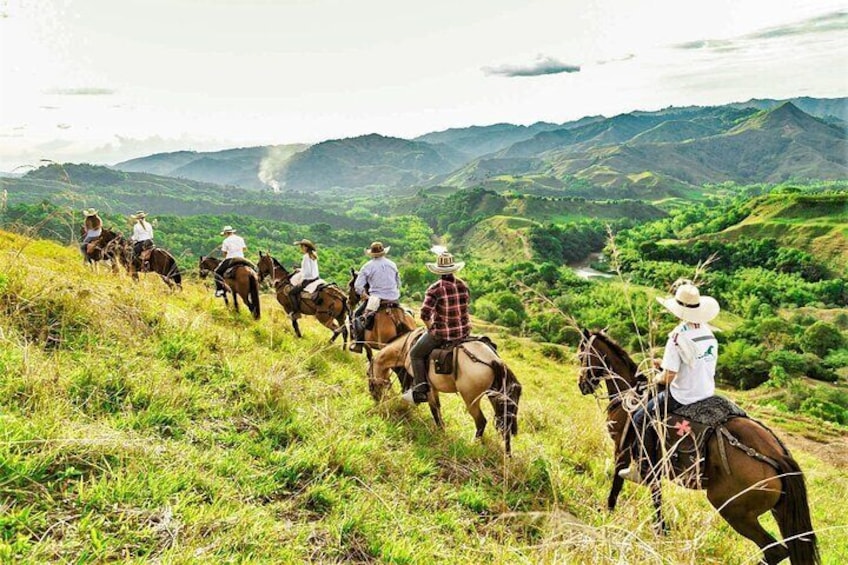 Half Day Horseback Riding Adventure from Antioquia