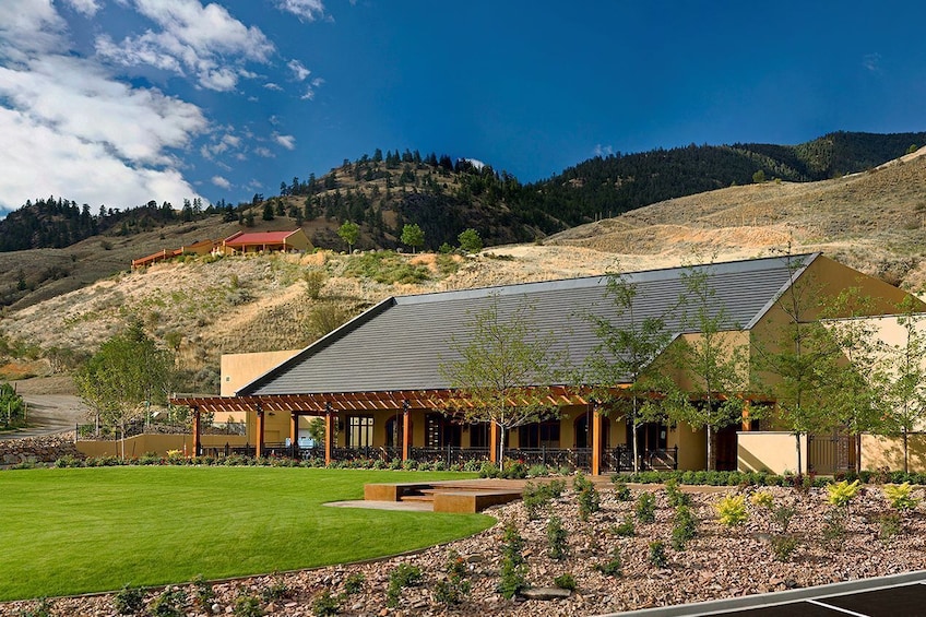Osoyoos Wineries Tour + Lunch