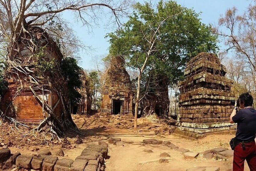 Full 9-Day Explore Cambodia Angkor Temples Private Small Group 