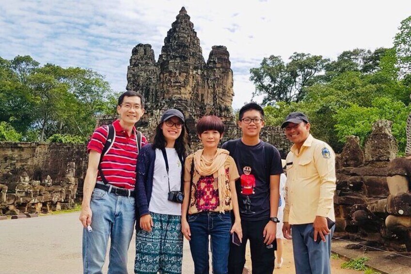 Full-9Days Explore Cambodia Angkor Temples Private Small Group 