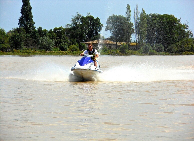 Picture 5 for Activity Bordeaux: Guided Jet Ski Tour