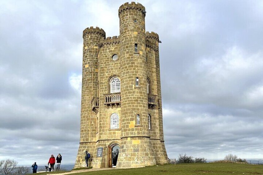 The Cotswolds & Broadway Tower Small Group Tour 