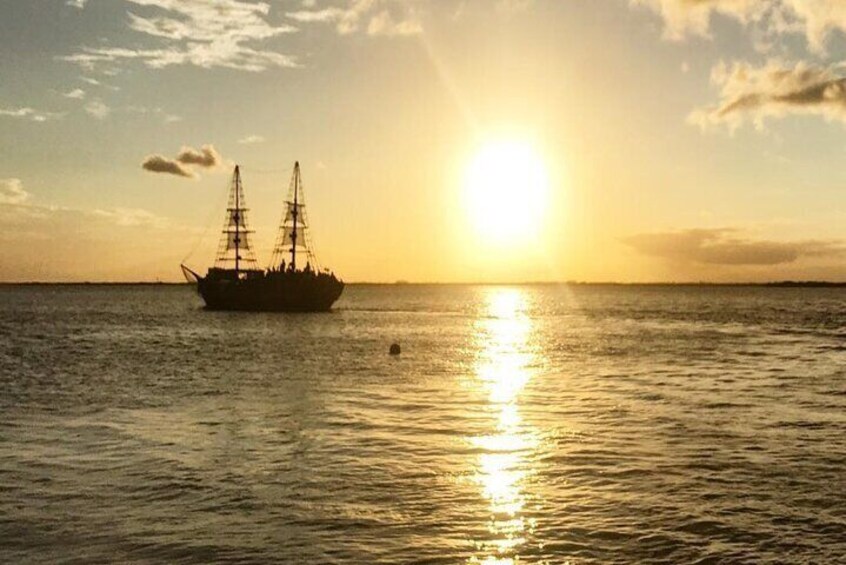 Romantic Sunset Dinner Cruising Experience