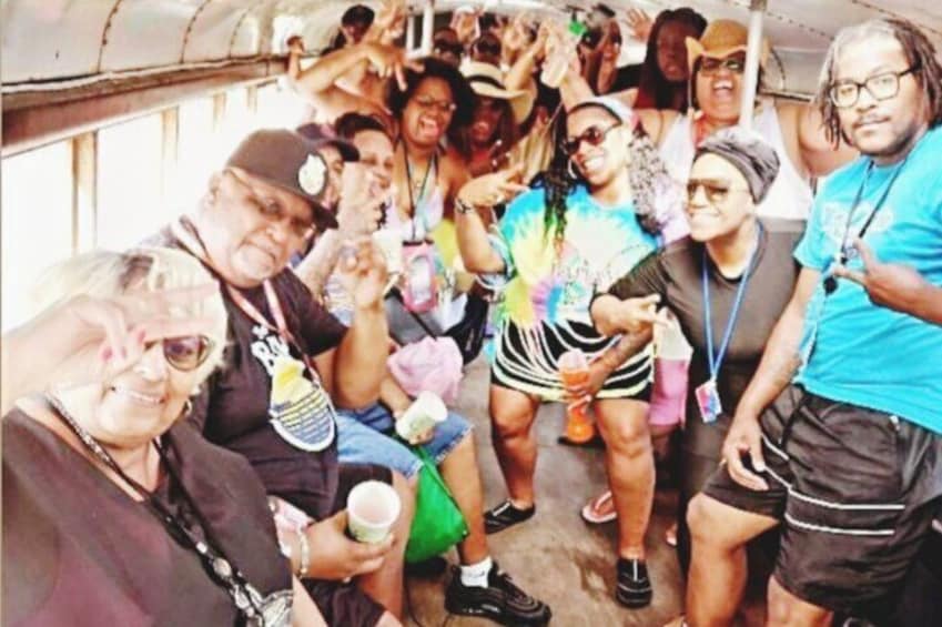 Half-Day Aruba Private Guided Charter Bus up to 40 People