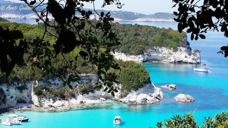 Boat trip to Paxos, Antipaxos and Blue Caves