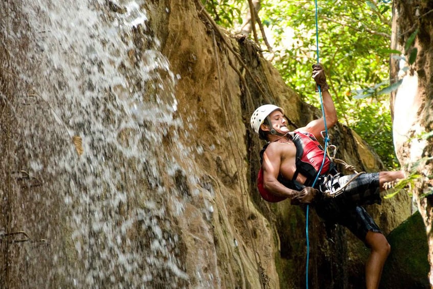 Rio Colorado: Canyoning Tour with La Victoria Waterfall