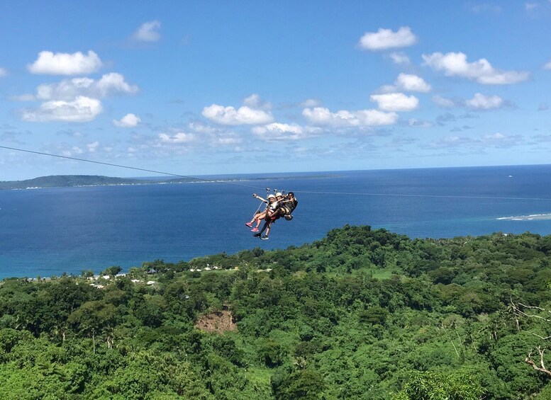 Picture 1 for Activity Vanuatu Jungle Zipline