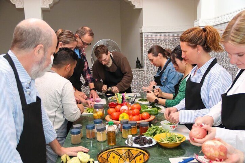 Marrakesh cooking class with chef Hassan - Local dishes 