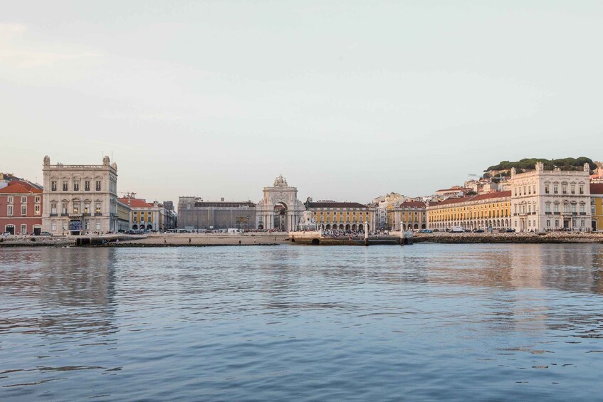 Picture 2 for Activity Lisbon: Day, Afternoon, or Sunset Boat Cruise with Wine