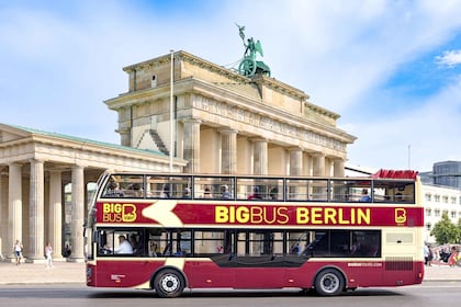 Berlin: Hop-On Hop-Off Sightseeing Bus mit Bootsoptionen
