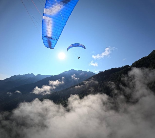 Picture 9 for Activity Innsbruck: Paragliding Adventure