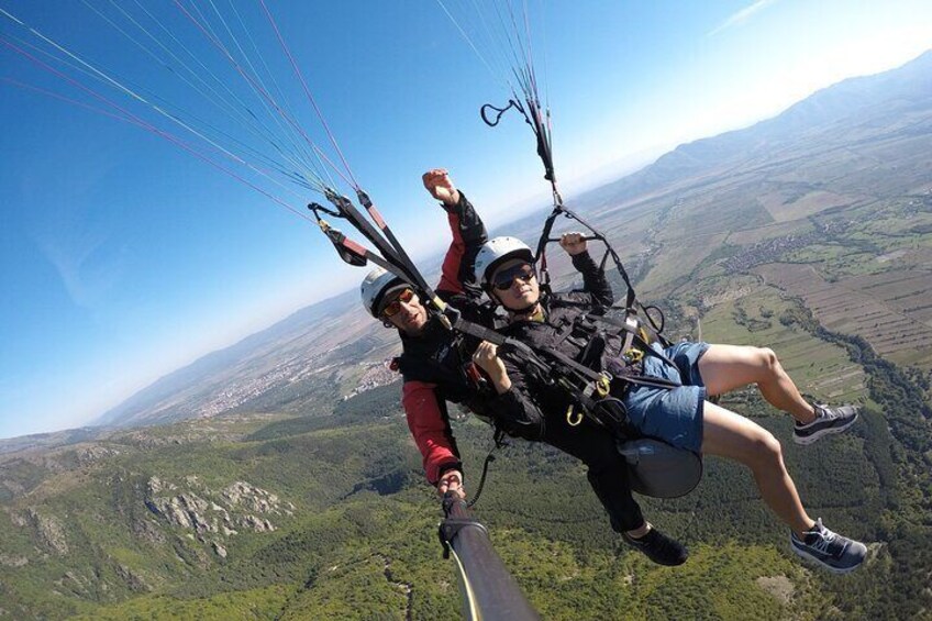 Full-Day Paragliding Guided Adventure with Lunch in Koprivshtica