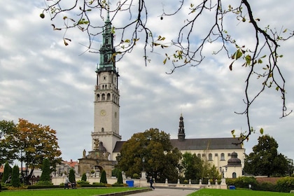 Excursión privada a Jasna Gora y Czestochowa desde Katowice en coche