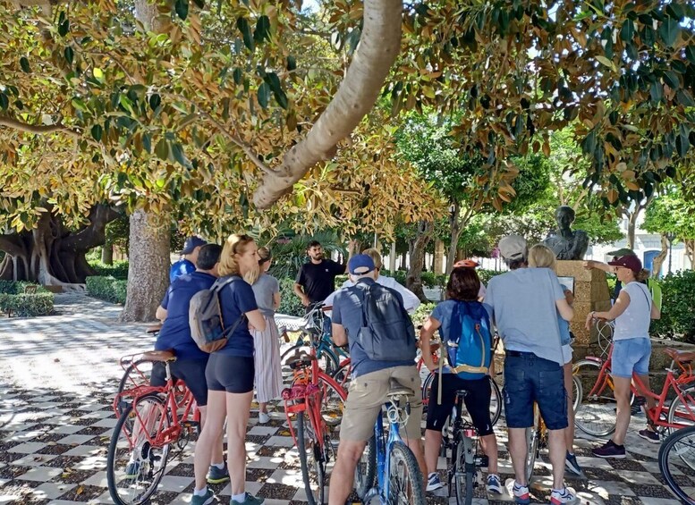 Picture 4 for Activity Cadiz: City Bike Tour