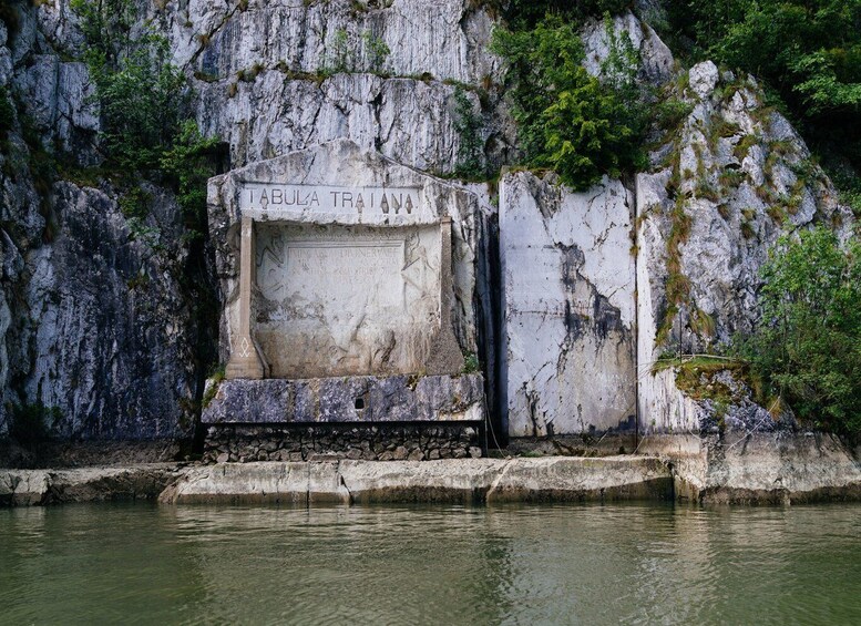 Picture 3 for Activity Belgrade: Iron Gate National Park Tour with 1-Hour Speedboat