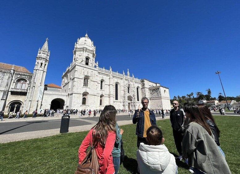 Picture 5 for Activity Lisbon: City Sightseeing Private Tour with Guide