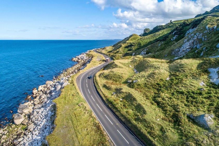 Picture 4 for Activity From Belfast: Full-Day Giants Causeway Land and Boat Tour