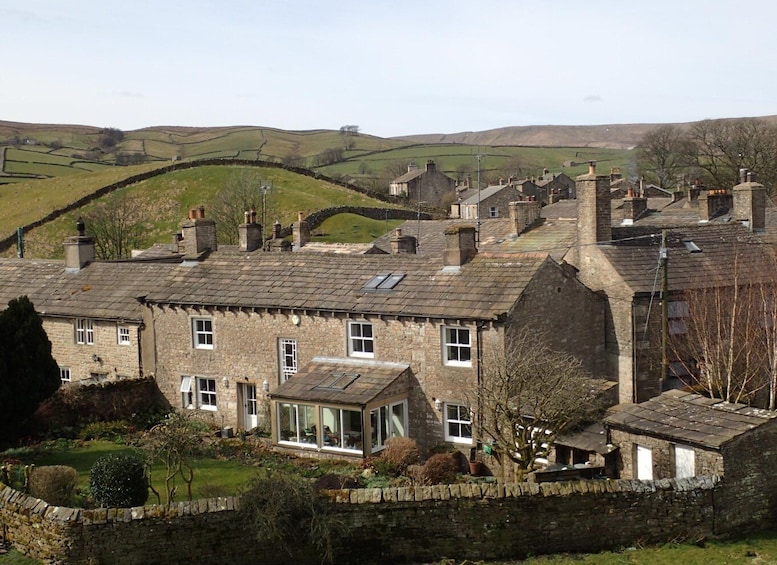 Picture 3 for Activity From York: Full-Day Yorkshire Dales Tour