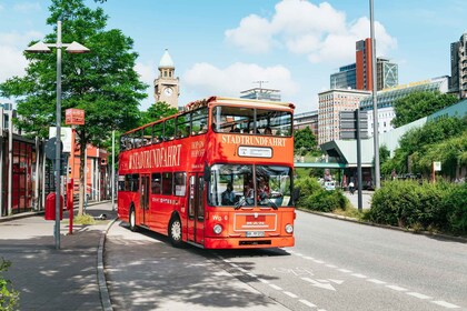 Hamburgo: autobús turístico con Alster o crucero por el puerto