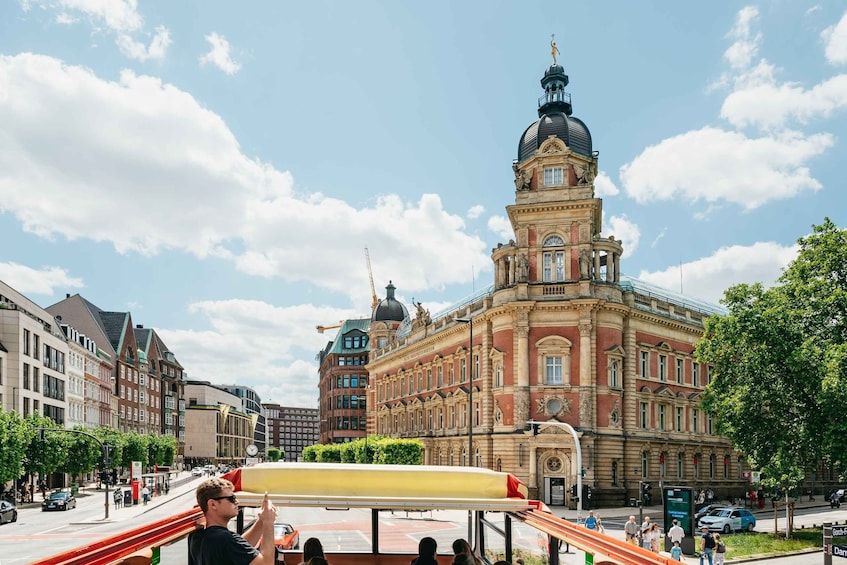 Picture 2 for Activity Hamburg: Hop-On Hop-Off Bus with Alster or Harbor Cruise