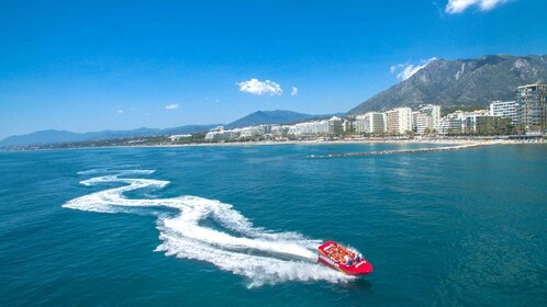 太阳海岸令人惊叹的喷射快艇之旅