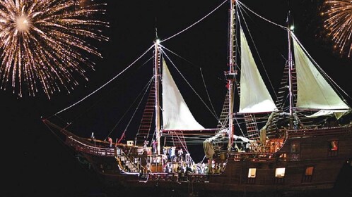 Puerto Vallarta : Croisière Pirate avec dîner et spectacle