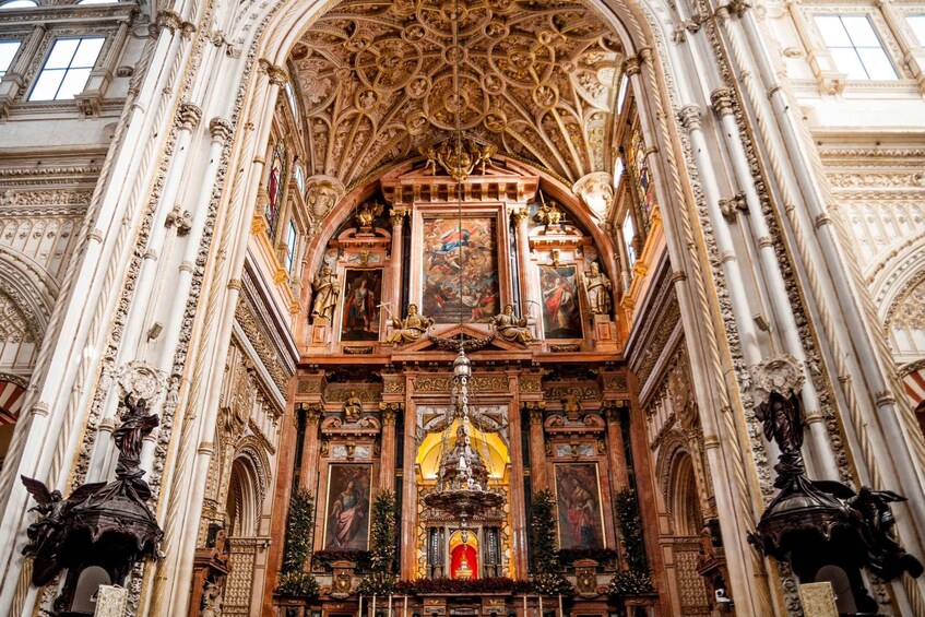 Picture 14 for Activity Córdoba: Skip-the-Line Great Mosque-Cathedral History Tour