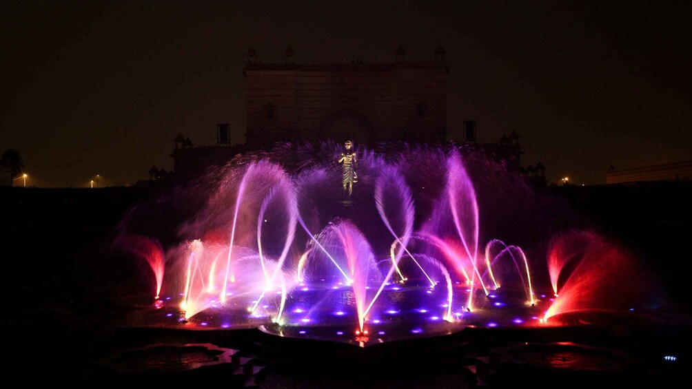 Old Delhi Walking tour with Akshardham Light & Water Show