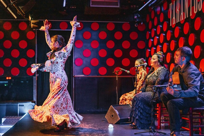 Picture 7 for Activity Barcelona: Los Tarantos Flamenco Show