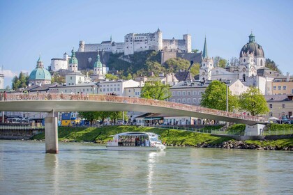 Salzburgo: crucero, cena y concierto en la fortaleza