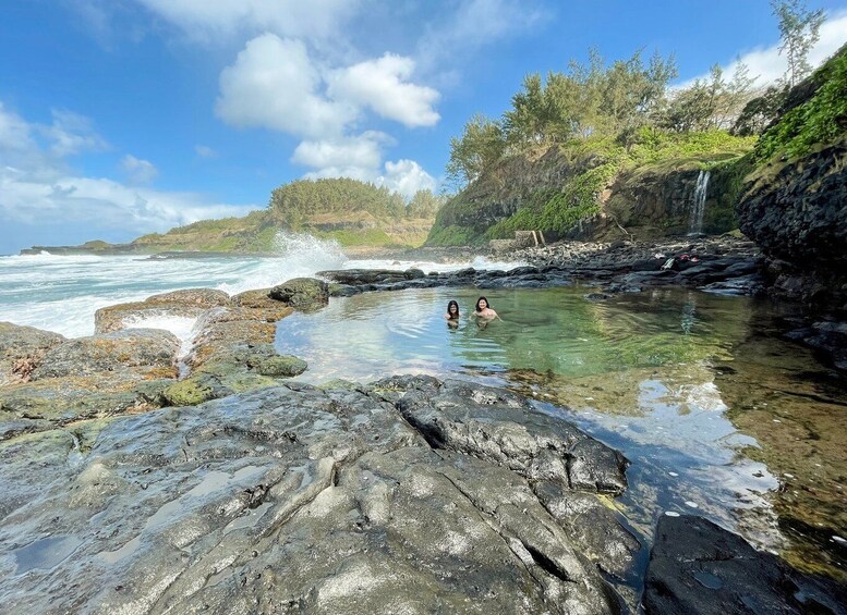 Mauritius: The Wild South Hiking Tour with a Guide