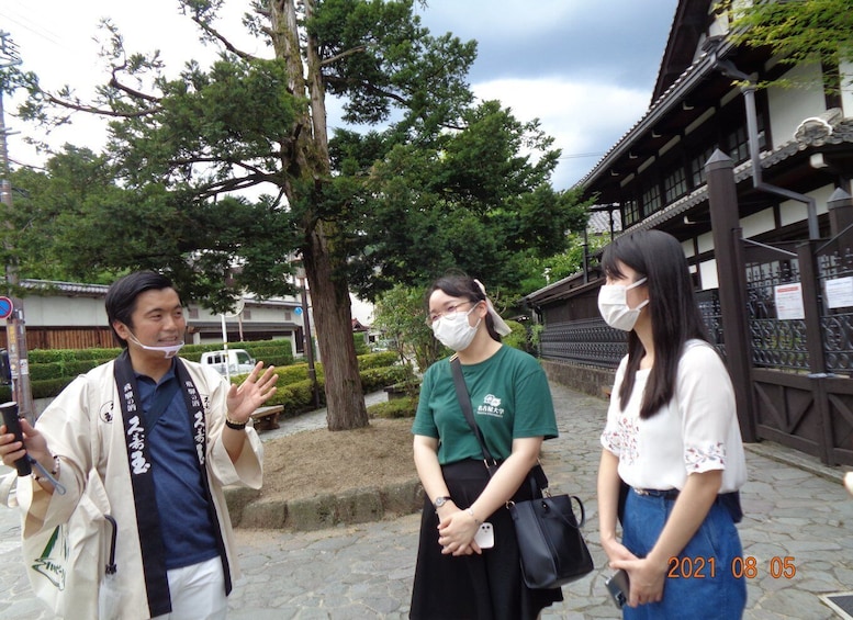 Picture 4 for Activity Takayama: Old Town Guided Walking Tour 45min.